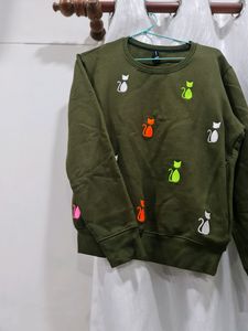 Sweatshirt In Olive Colour