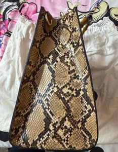Unused Aldo Bag Has Detachable Straps With Flaw