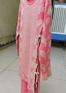 Pink Colored Woolen Kurti