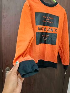 Sweatshirt For Boy Or Mens Size - Small