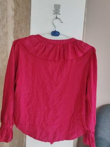 Stylish Ruffle V-Neck Top