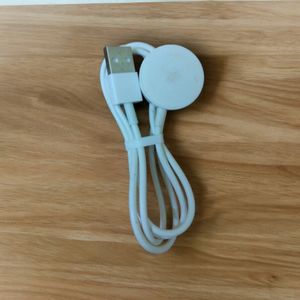 Series 7 Charger &amp; Strap