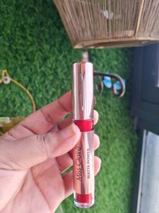 Miss Claire Matte Lipstick