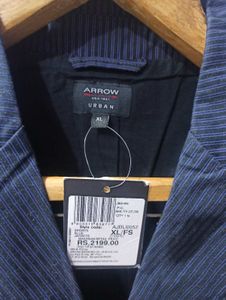 Arrow Striped Blazer