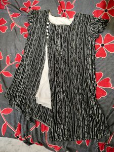 Final Offer  ❤️ Black And White Top