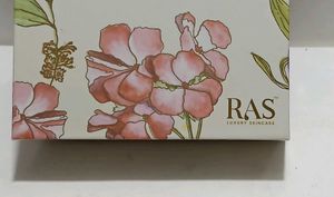 RAS Luxury Hand Wash With Towel Set