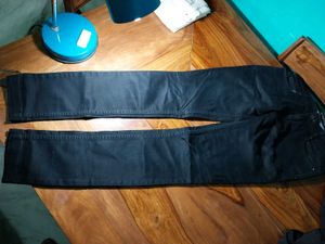 Black Jeans