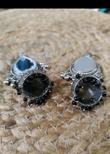 Jhumkas