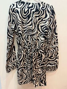 Black White Swirl Dress