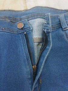 Wide Leg Cargo Jeans