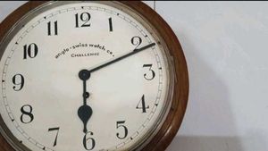 Vintage Anglo-Swiss Challenge Clock