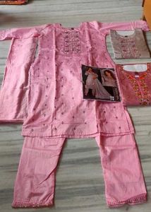 Churider Set.. Single Kurtis Also Avaliable.