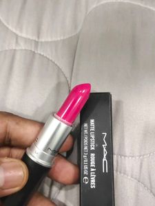 MAC Matte Lipstick ( Shade Moxie)