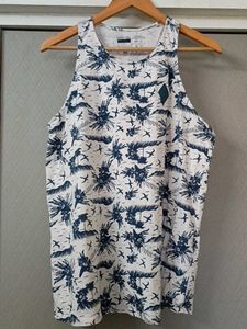 (S/M/L) Beach Top Fits All