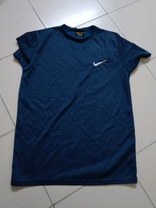 Mans Tshirt
