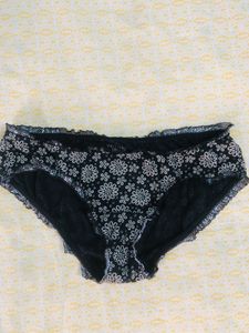Bundle of 6 Branded Mix Bikini Bottoms