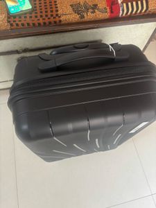 safari brand new trolley bag