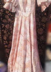 Vintage Floral Dress Gown 1 time worn adjustab