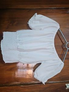 White crop Top