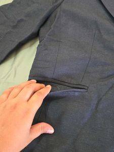 3/4 th Sleeve Dark Blue Formal Blazer