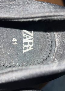 Zara Black Pointed Heels new