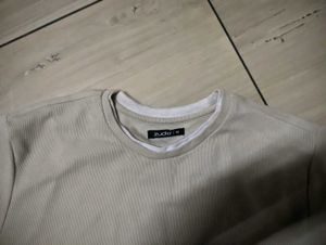Zudio Beige T-Shirt For Sale✨