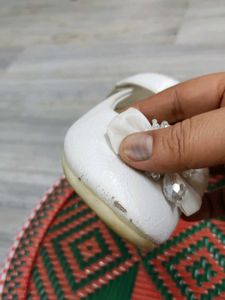 Girls White Dressy Shoes with Bow