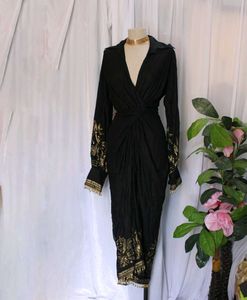 Elegant Black & Gold Dress