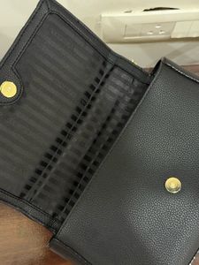 Victoria&#39;s Secret Crossbody Bag