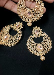 Elegant Gold-Toned Jewelry Set
