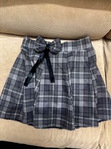 Plaid Mini Skirt with Bow