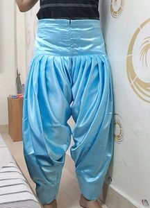 suit patiyala backless with criss cross dori