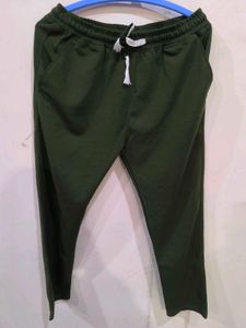 Green Yoga Pants