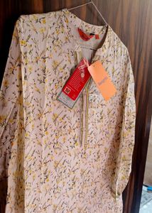 Elegant Floral Printed Off-White Kurta – Rangriti
