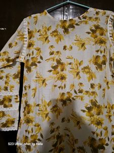 Floral Print Top fits 38-40