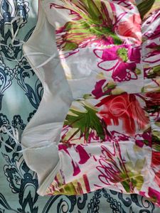 ‼️Beautiful Floral Frock‼️