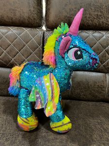 Color Changing Unicorn