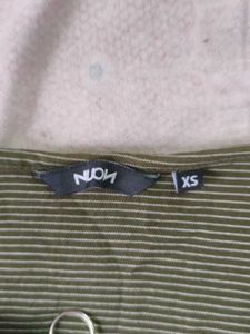 Green Zip Top By Nuon(Westside)