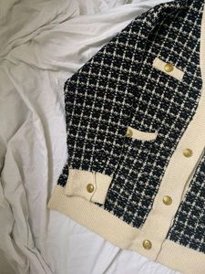 Price Drop 🎊Tweeted Cardigan 🎀