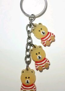 ✨🐻 Cute Stylish Keychain with 3 Teddy Bear Charms
