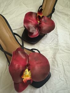 Red Flower Heel