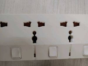 Lapcare Extension Board 6 Socket 4 Switch 2 M Wire