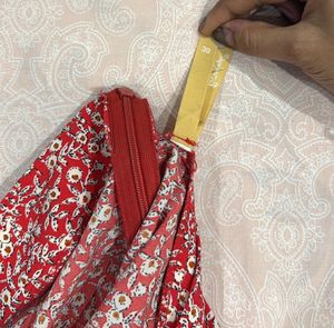 Slit Printed Floral Skirt, M/L size