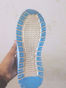 Puma Sneakers