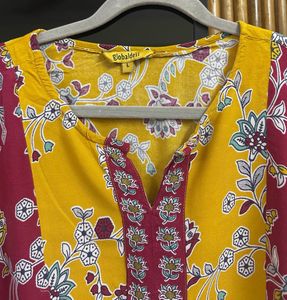 Floral Print Yellow And Red Blouse, size 36-38