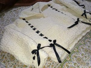 Handmade Crochet Cropped Cute &Cozy White Pullover