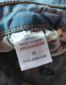 Roadster Skinny Jeans For Women