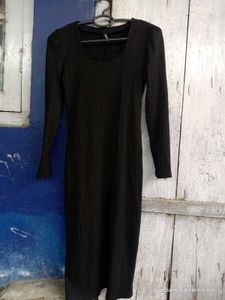 SASSAFRAS Black Bodycon Dress