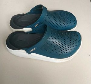Unisex Lite Ride Crocs