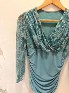 Beautiful Lace Detail Ruched Top